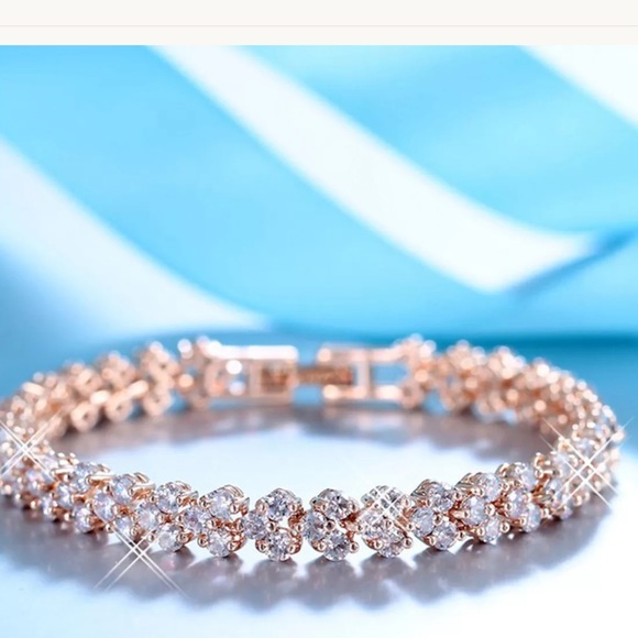 Rose Gold Tennis Bracelet White Topaz Stone - Picture 2 of 5